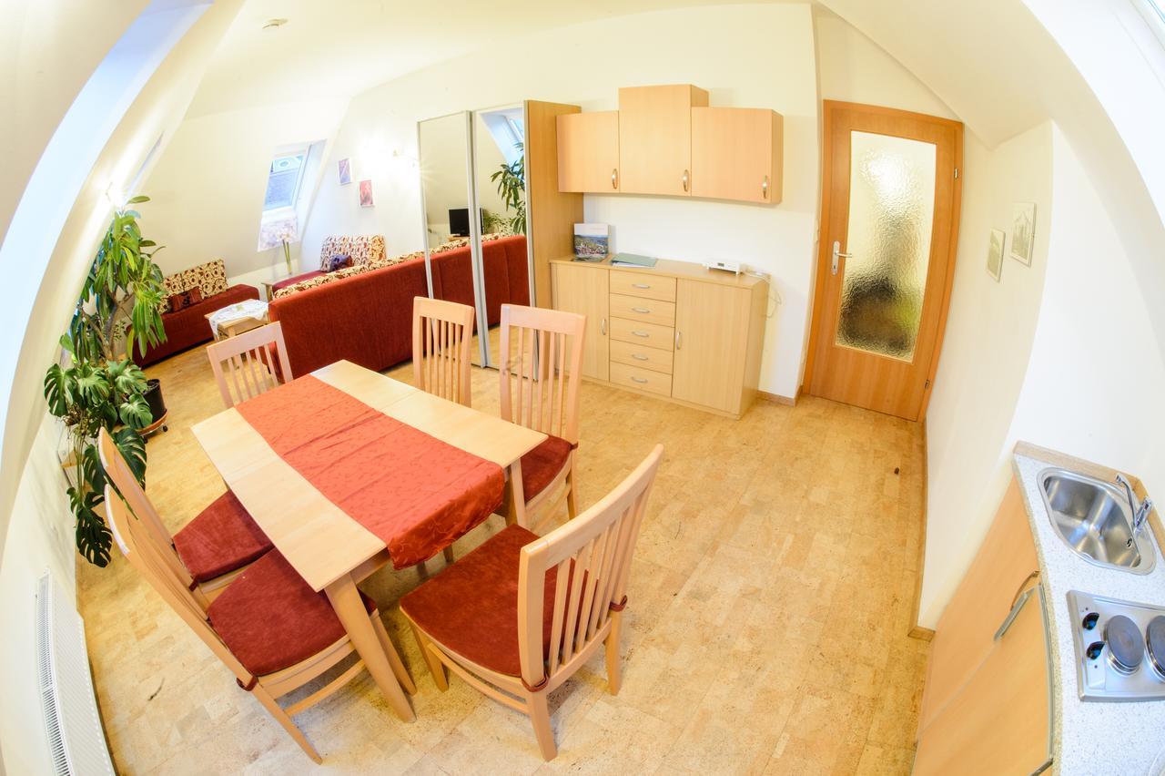 וויסנקירשן אין דר וואכאו Gaestehaus Haiminger Ehemalig Schmelz מראה חיצוני תמונה